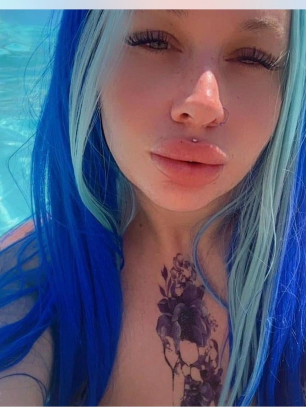 Two-Tone Electric Blue & Ice Blue Straight Lace Front Wig - Women Hair - Picture 3 of 3